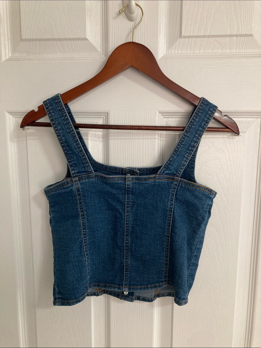 Denim Button-Front Tank Top - Blue - Picture 4 of 4